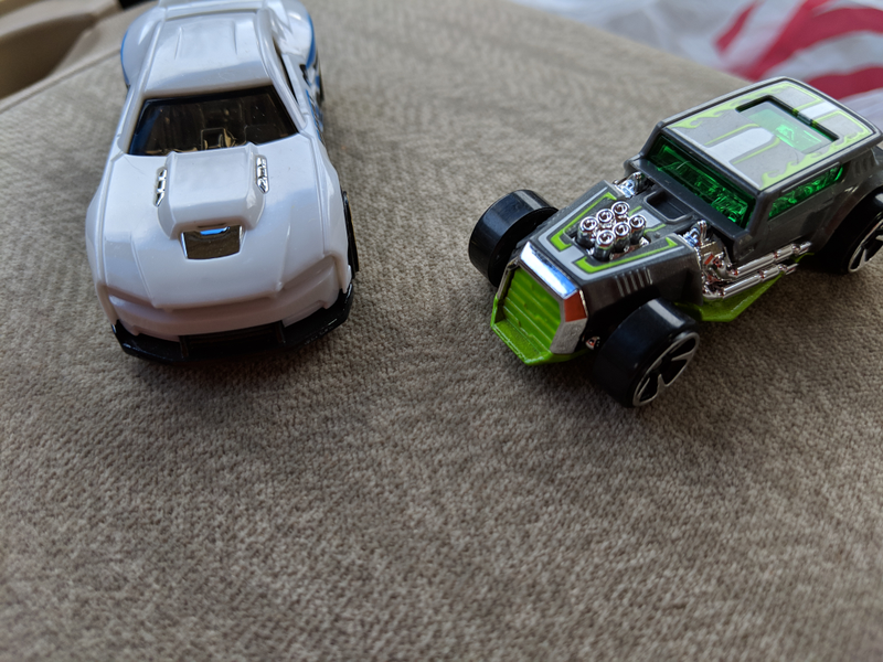Illustration for article titled If you like cheap diecast that might be crap...